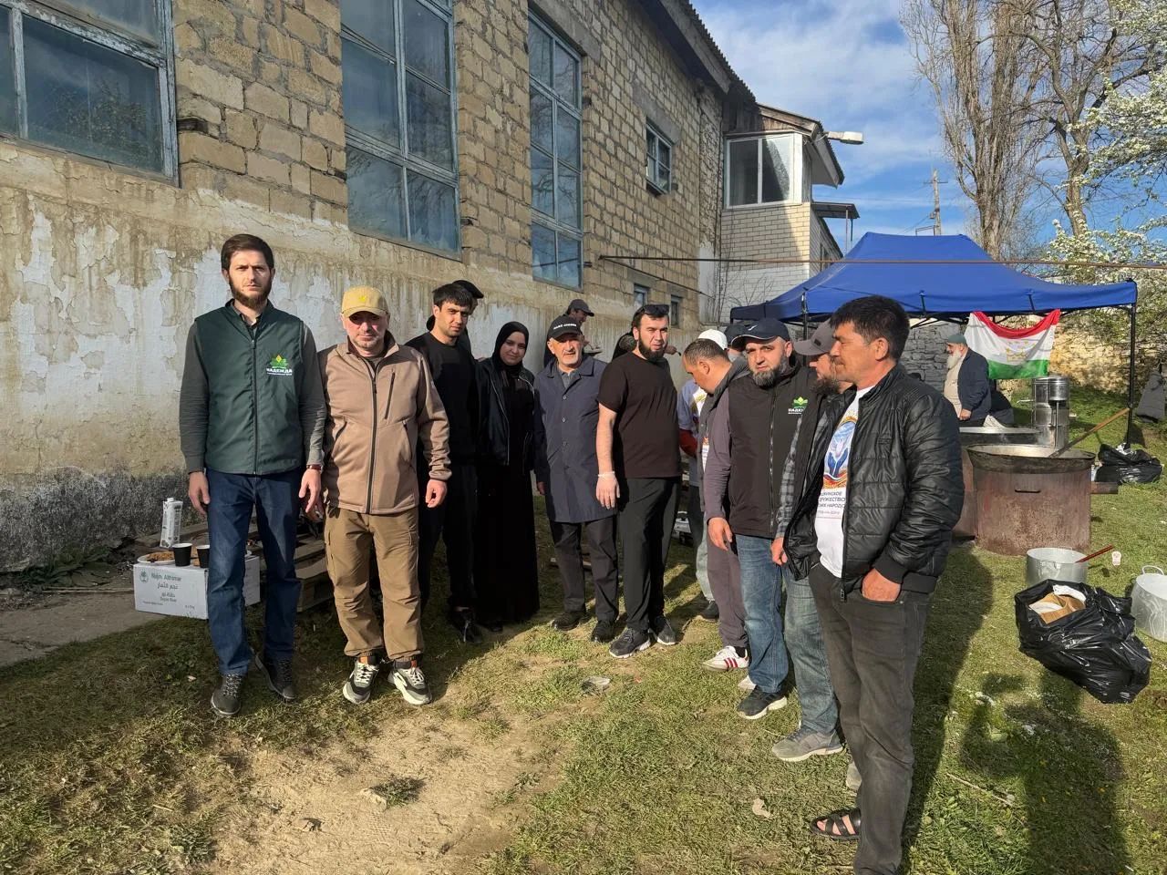 Дружба народов. Азербайджанская и таджикская общины помогают дагестанцам, пострадавшим в результате паводков